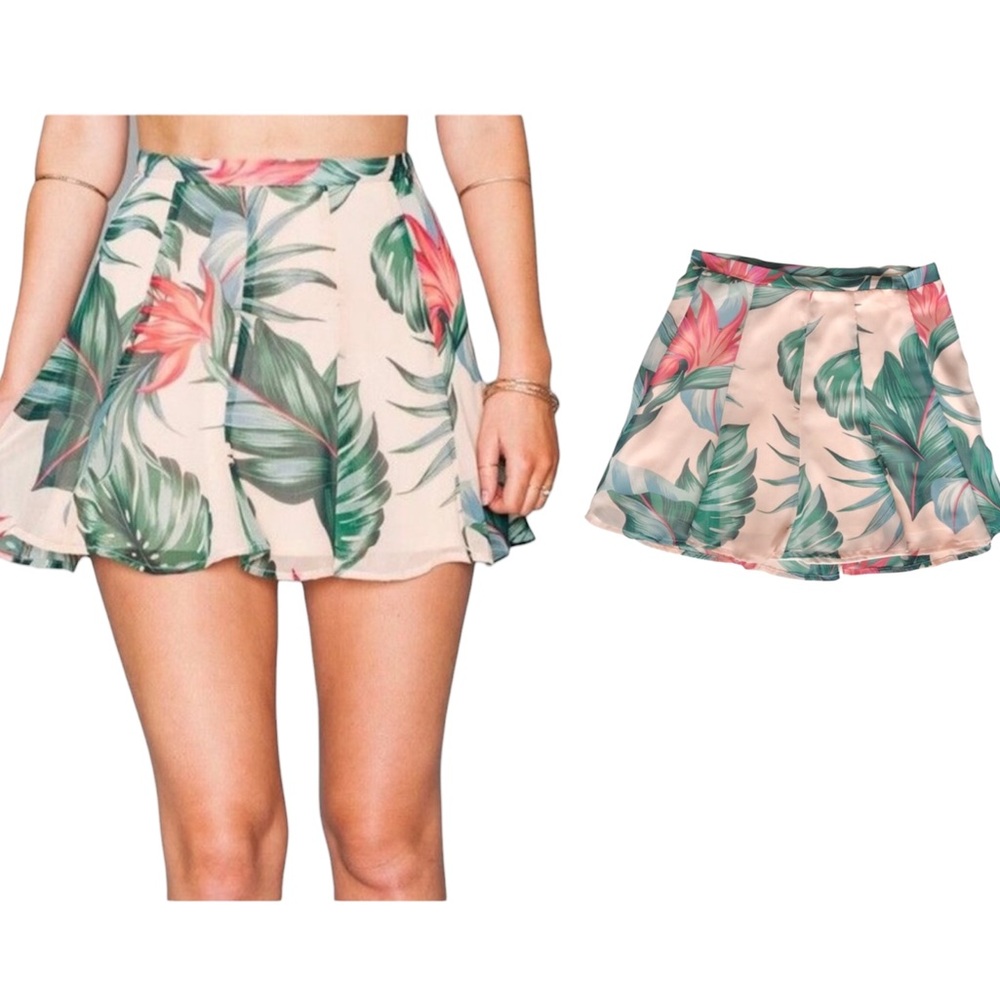 Show Me Your MuMu Kauai Kisses Mini Tropical Palm Leaf Tree Print Skater Skirt 0 - Picture 2 of 11